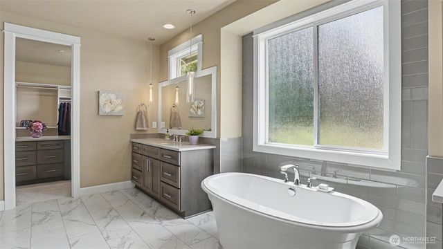 24020 NE 20th Street, Sammamish, WA 98074