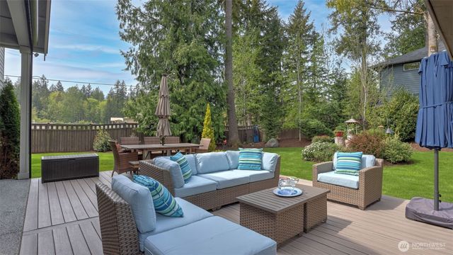 24020 NE 20th Street, Sammamish, WA 98074