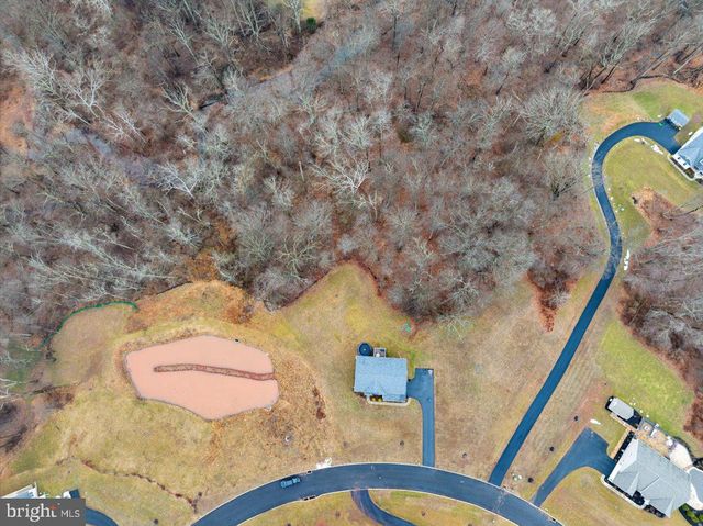 252 OAK GROVE RD, Morgantown, PA 19543