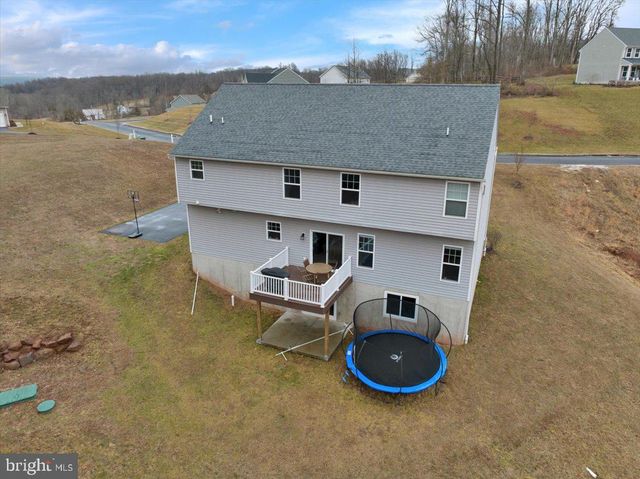 252 OAK GROVE RD, Morgantown, PA 19543
