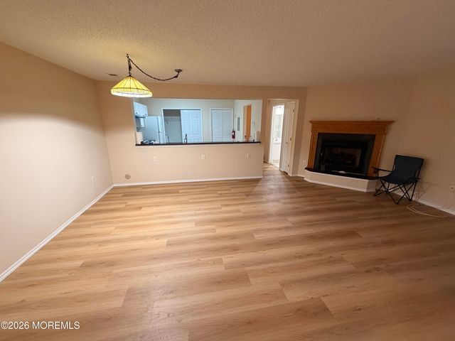 29 Madison Court, Tinton Falls, NJ 07712