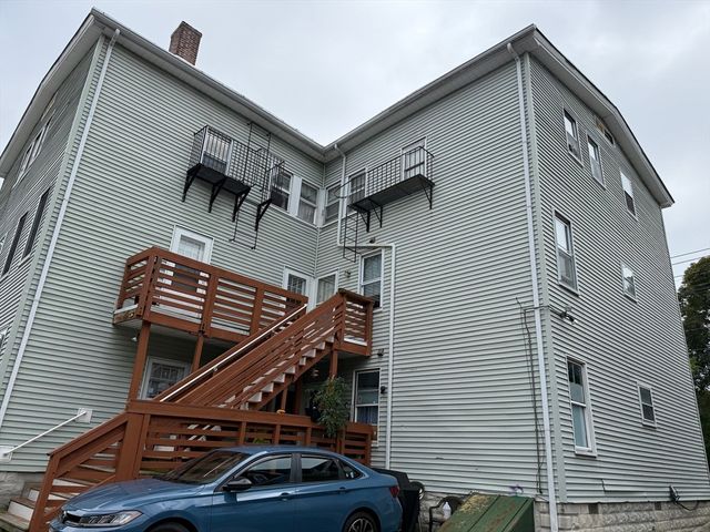 125 High Street CR, North Attleboro, MA 02760