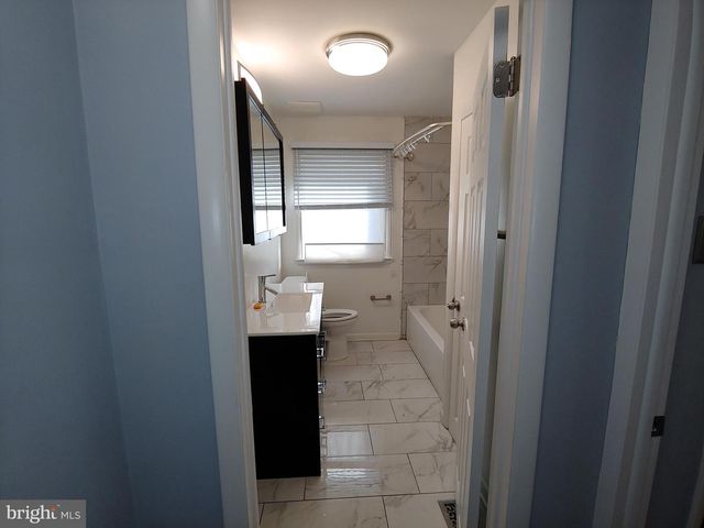 8 CORNELL AVE, Somerdale, NJ 08083