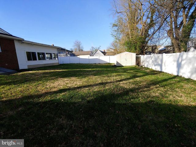 8 CORNELL AVE, Somerdale, NJ 08083