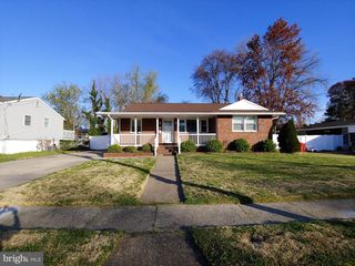 8 CORNELL AVE, Somerdale, NJ 08083