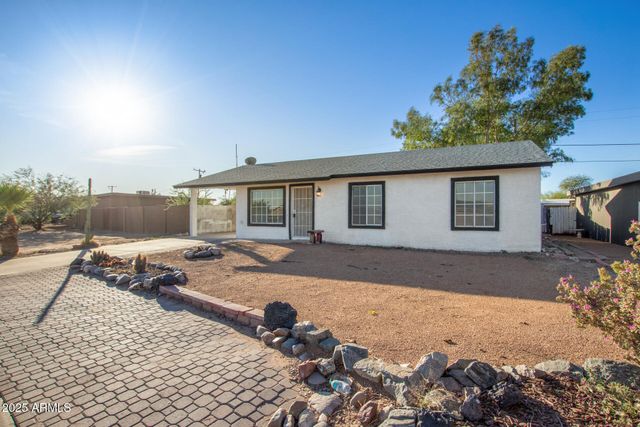 8551 W CORONADO Drive, Arizona City, AZ 85123