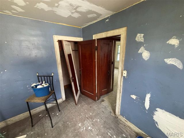 21 S 57th Street, Belleville, IL 62226