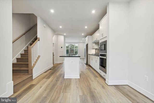 466 ALTEZZA DR NE, Washington, DC 20017