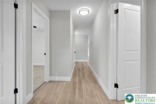 670 Cider Press Road, Williams Twp, PA 18042