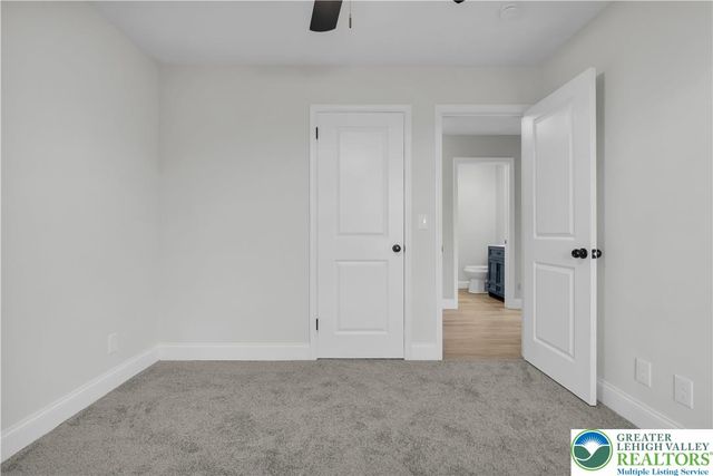 670 Cider Press Road, Williams Twp, PA 18042