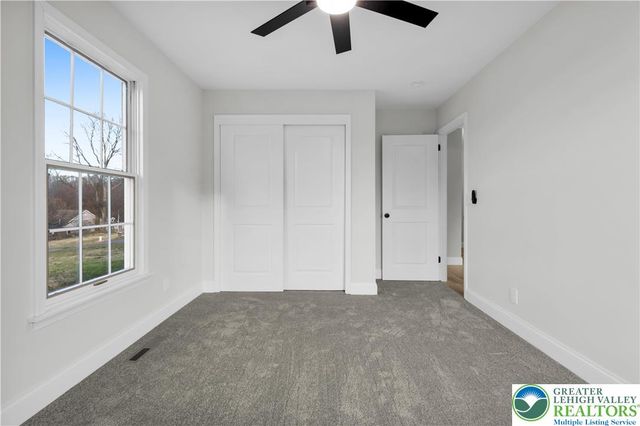 670 Cider Press Road, Williams Twp, PA 18042