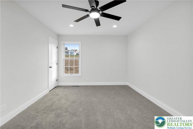 670 Cider Press Road, Williams Twp, PA 18042