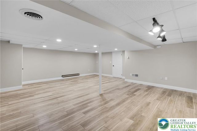 670 Cider Press Road, Williams Twp, PA 18042