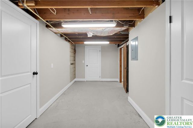 670 Cider Press Road, Williams Twp, PA 18042