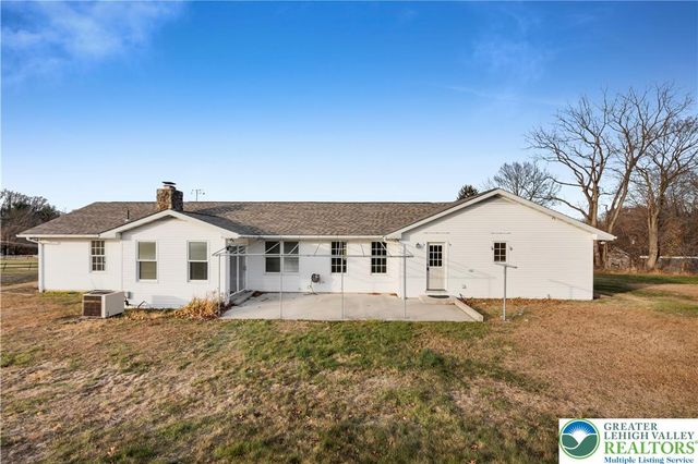 670 Cider Press Road, Williams Twp, PA 18042