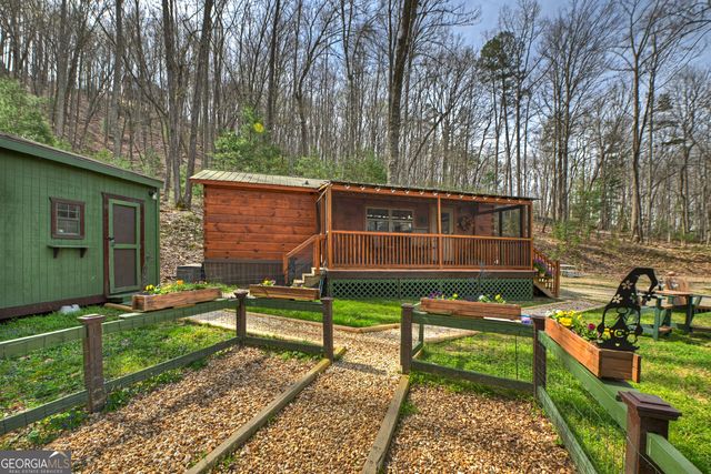 57 Meadow Hill, Morganton, GA 30560