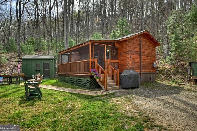 57 Meadow Hill, Morganton, GA 30560