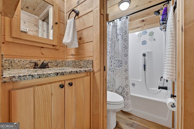 57 Meadow Hill, Morganton, GA 30560