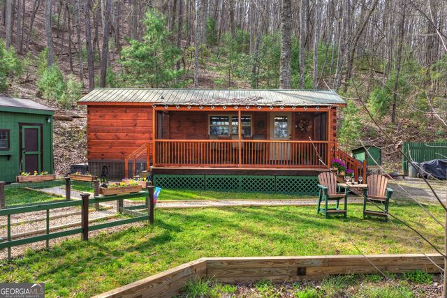 57 Meadow Hill, Morganton, GA 30560