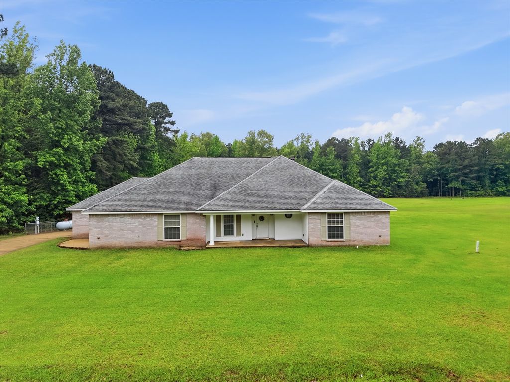 561 Wells Road, Haughton, LA 71037