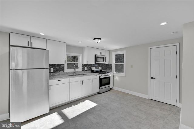 1401 FRUSH VALLEY RD, Reading, PA 19605