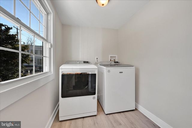 1401 FRUSH VALLEY RD, Reading, PA 19605