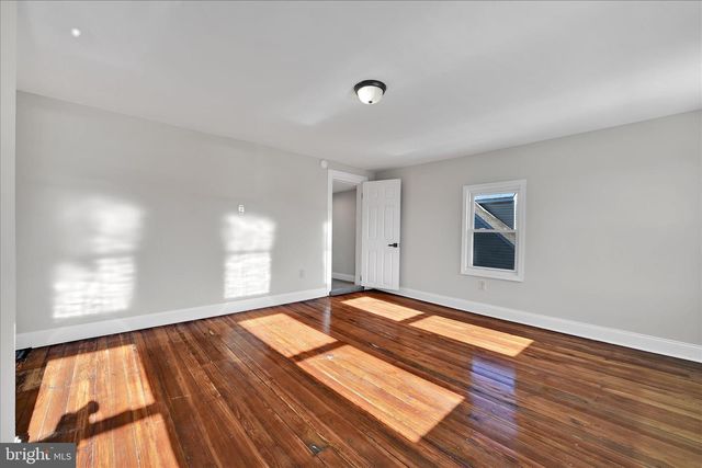 1401 FRUSH VALLEY RD, Reading, PA 19605