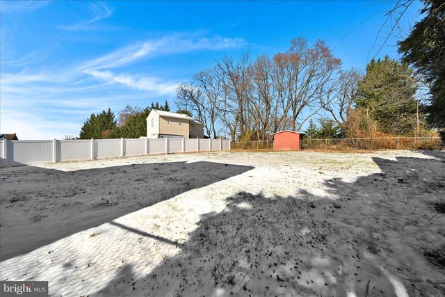 1401 FRUSH VALLEY RD, Reading, PA 19605