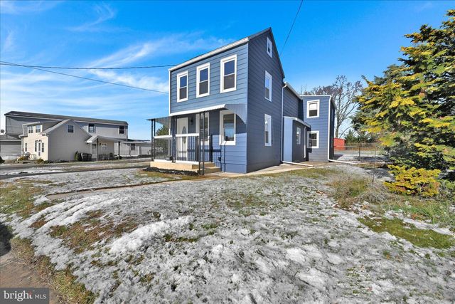 1401 FRUSH VALLEY RD, Reading, PA 19605