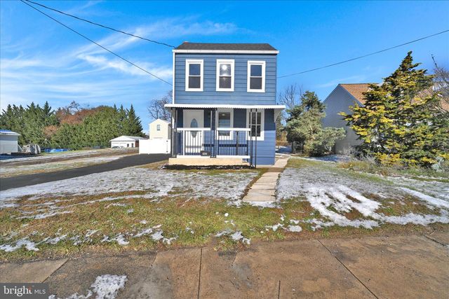 1401 FRUSH VALLEY RD, Reading, PA 19605