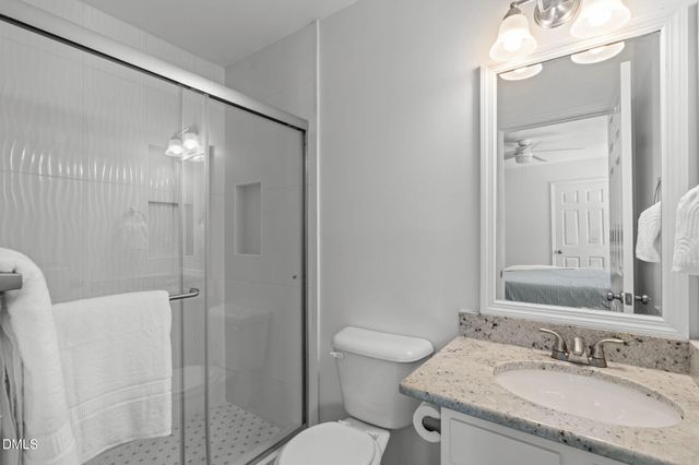 5516 Hamstead Crossing, Raleigh, NC 27612