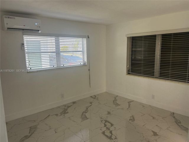 2000 Buchanan St 10, Hollywood, FL 33020