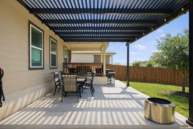 4834 Forward Swing, San Antonio, TX 78261
