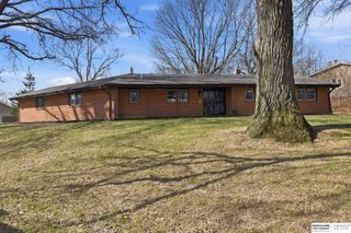 4535 Manchester Drive, Omaha, NE 68152