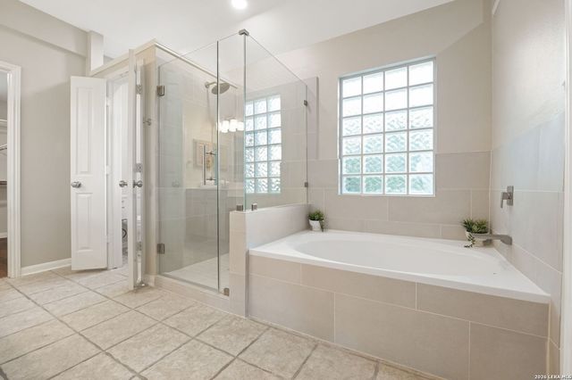 13555 ADOBE WALLS DR, Helotes, TX 78023
