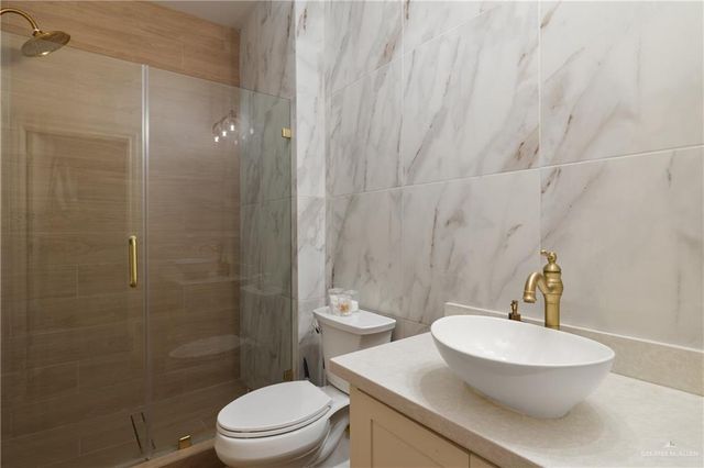 2416 Sonador Trail, Edinburg, TX 78541