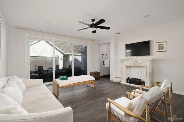 2416 Sonador Trail, Edinburg, TX 78541