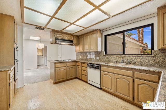 39440 Tandika Trail, Palm Desert, CA 92211