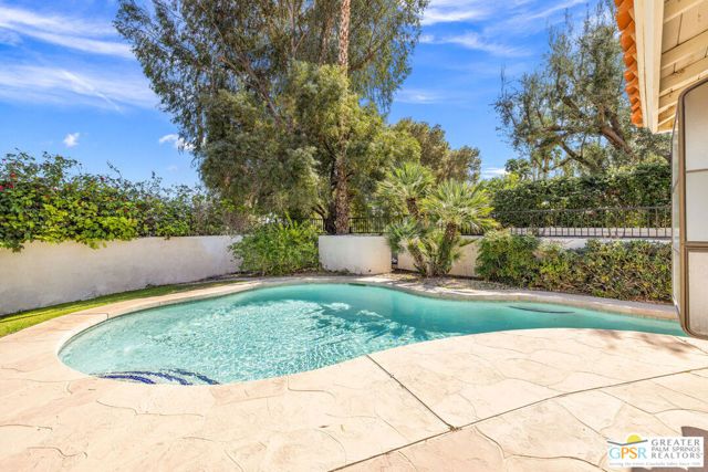 39440 Tandika Trail, Palm Desert, CA 92211