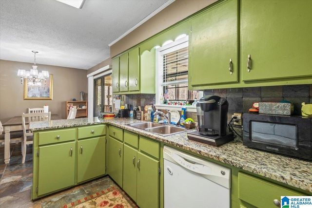 1302 JANNA STREET, Jasper, AL 35504