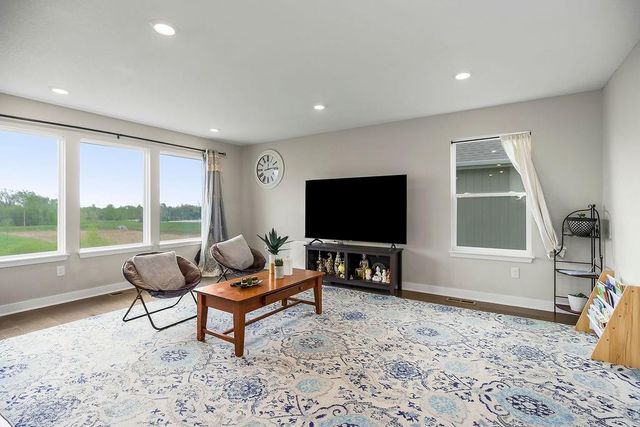 3813 SW Maryville Place, Lee's Summit, MO 64082