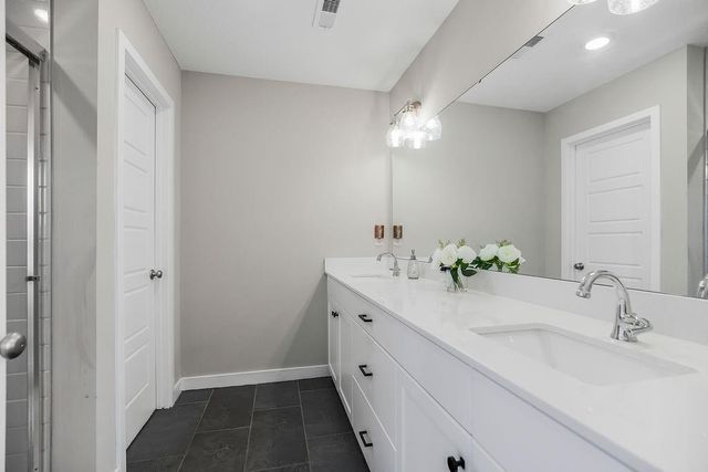 3813 SW Maryville Place, Lee's Summit, MO 64082