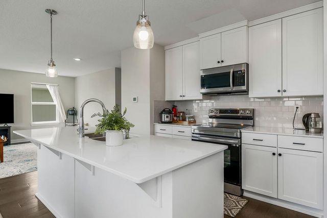 3813 SW Maryville Place, Lee's Summit, MO 64082