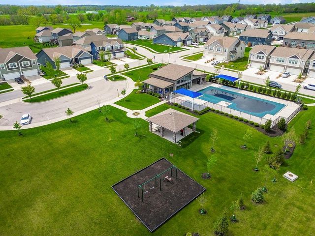 3813 SW Maryville Place, Lee's Summit, MO 64082