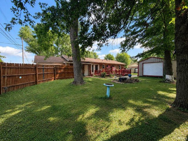 501 E Van Buren Avenue, Chandler, IN 47610