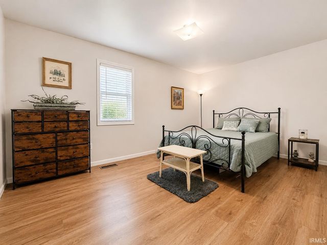 501 E Van Buren Avenue, Chandler, IN 47610