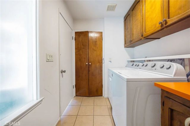 10960 Treeside Lane, Escondido, CA 92026