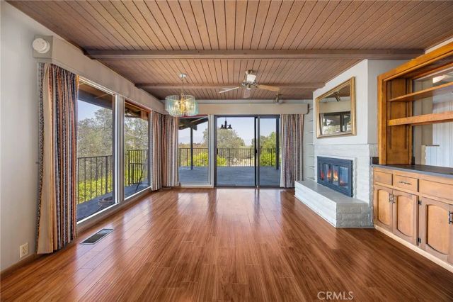 10960 Treeside Lane, Escondido, CA 92026
