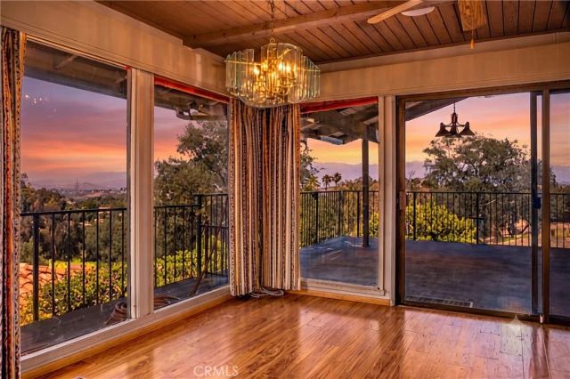 10960 Treeside Lane, Escondido, CA 92026