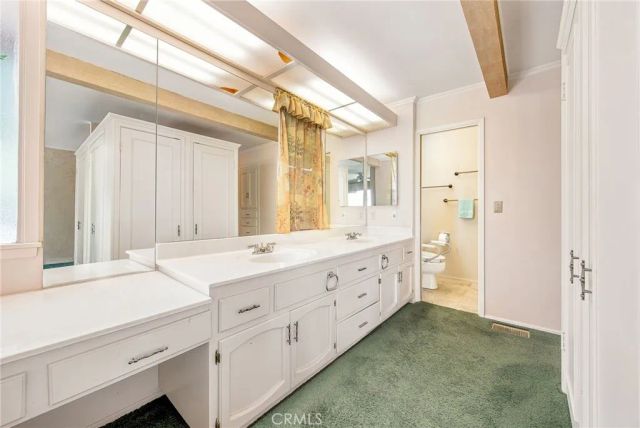 10960 Treeside Lane, Escondido, CA 92026